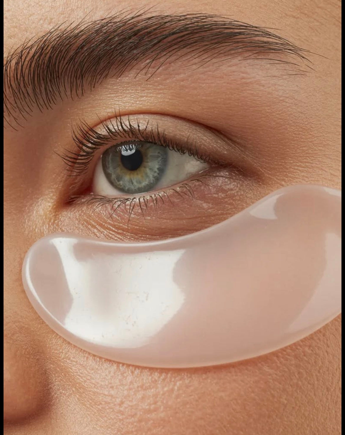 👁️ Eye area care